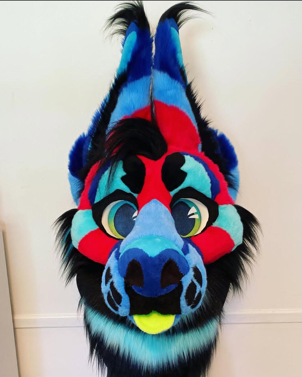 Fursuit Head By✂️🪡🧵 : colorcarnage &amp; quakezart